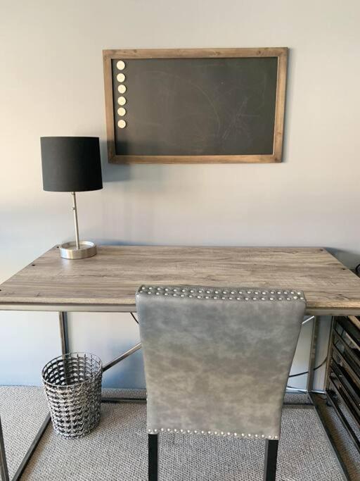 Appartamento Lincoln Park Light-Filled Loft Chicago Esterno foto