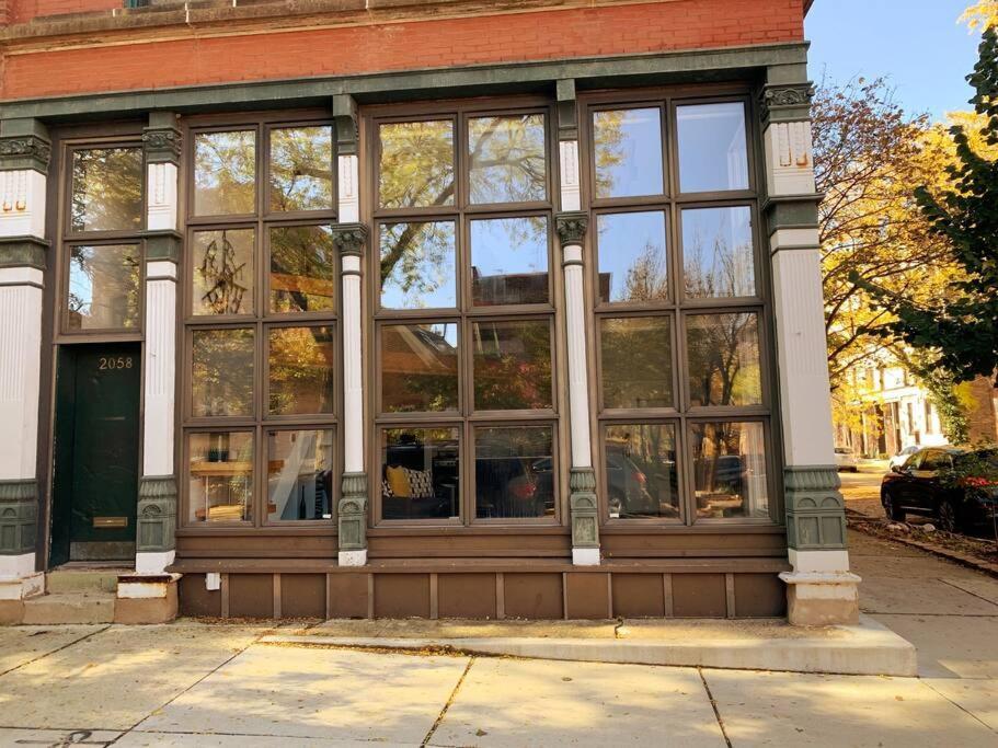 Appartamento Lincoln Park Light-Filled Loft Chicago Esterno foto
