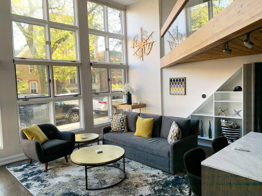 Appartamento Lincoln Park Light-Filled Loft Chicago Esterno foto